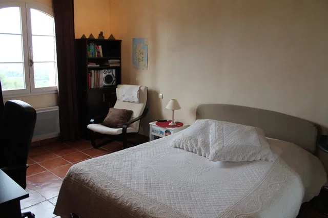Chambre Chemin des Pignatelles à La Motte