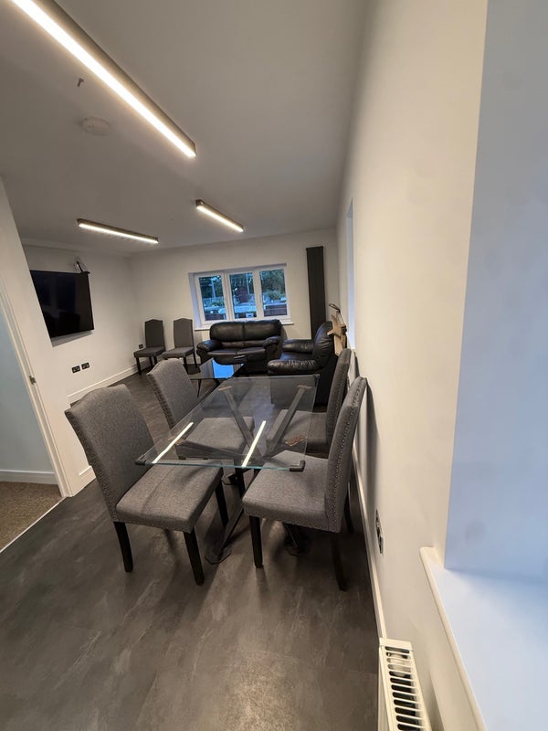 Flat Allingham Close in Greater London