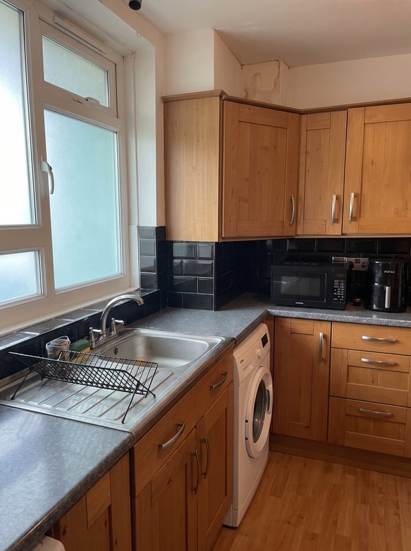 Room Hassard Street in Greater London