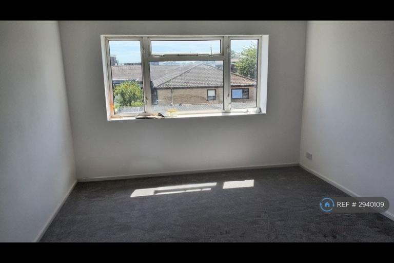 Flat Gatefield Close in Walton-on-the-Naze
