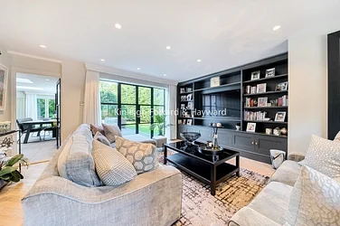 House Kingsway in Greater London