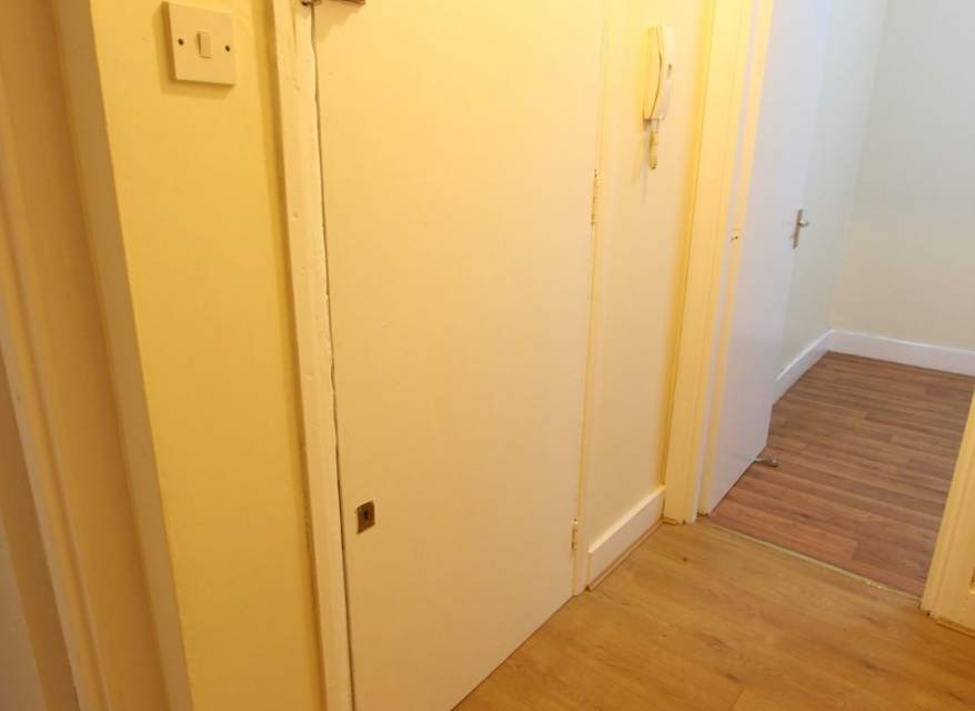 Flat North End Road in Greater London