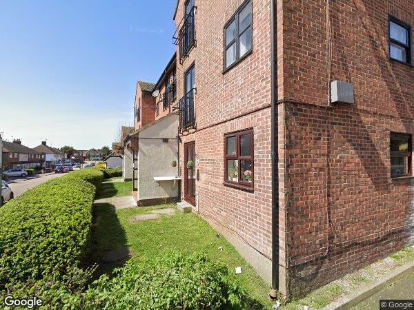 Flat Shafter Road in Greater London