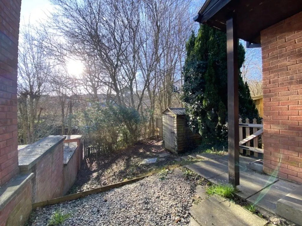 House Plassey Close in Exeter
