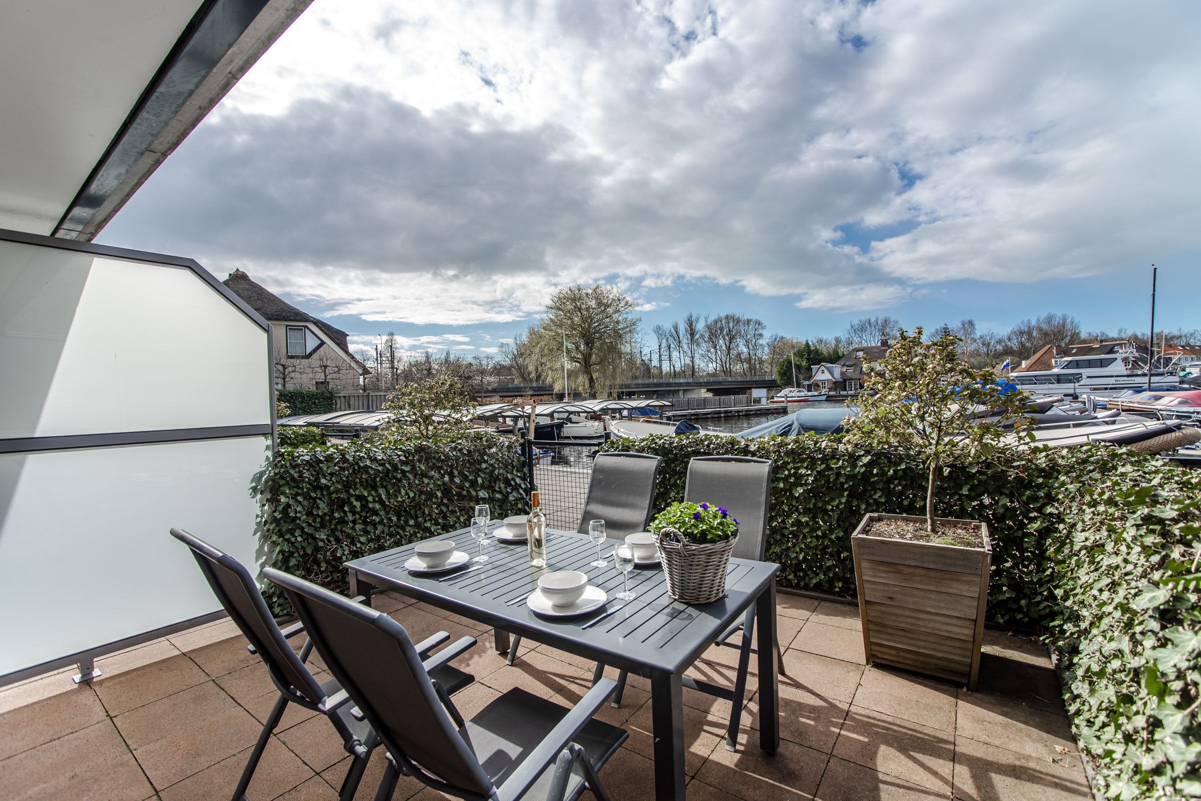 Appartement te huur: Veerpolder, Warmond