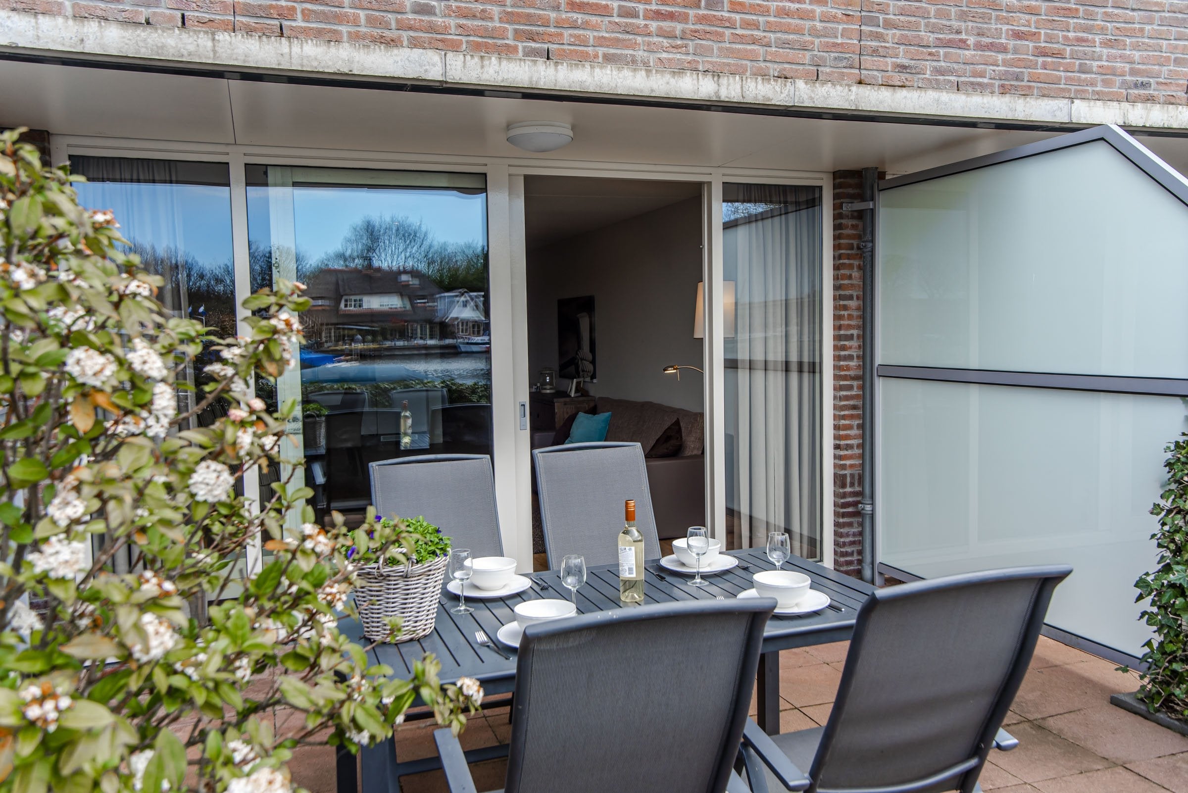 Appartement te huur: Veerpolder, Warmond