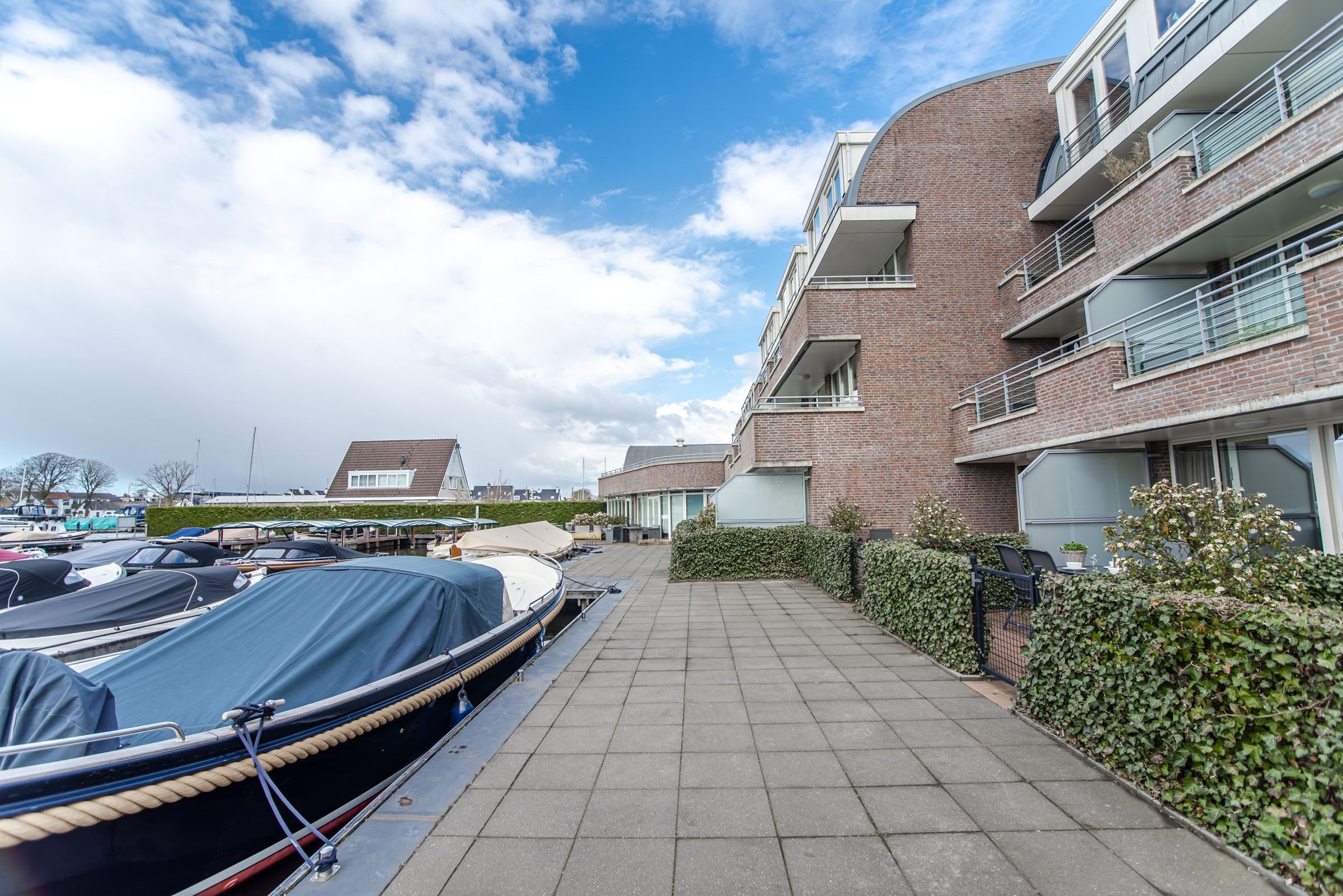 Appartement te huur: Veerpolder, Warmond