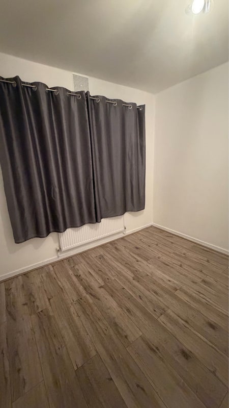 Room Avignon Road in Greater London