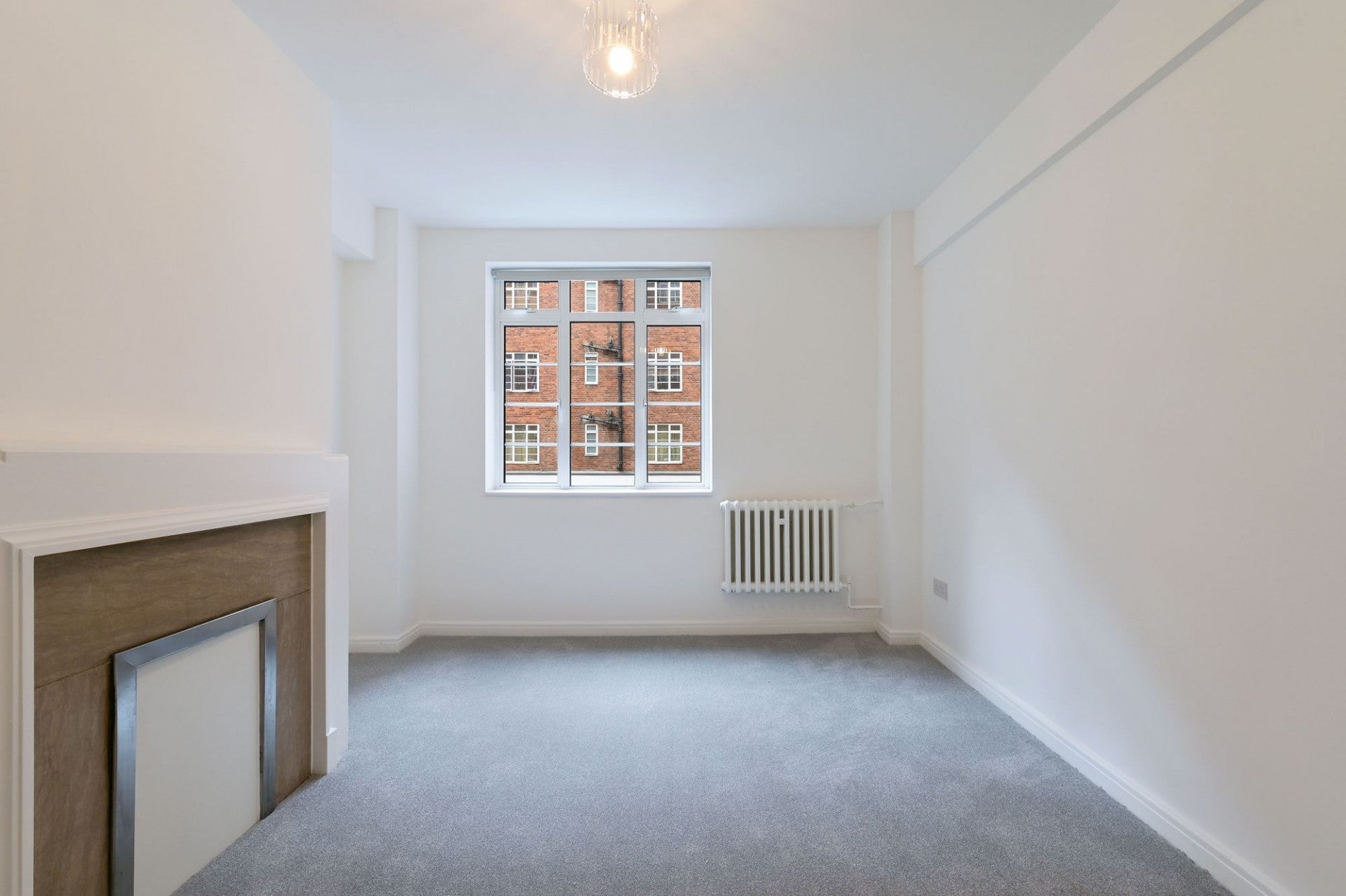 Flat Brook Green in Greater London