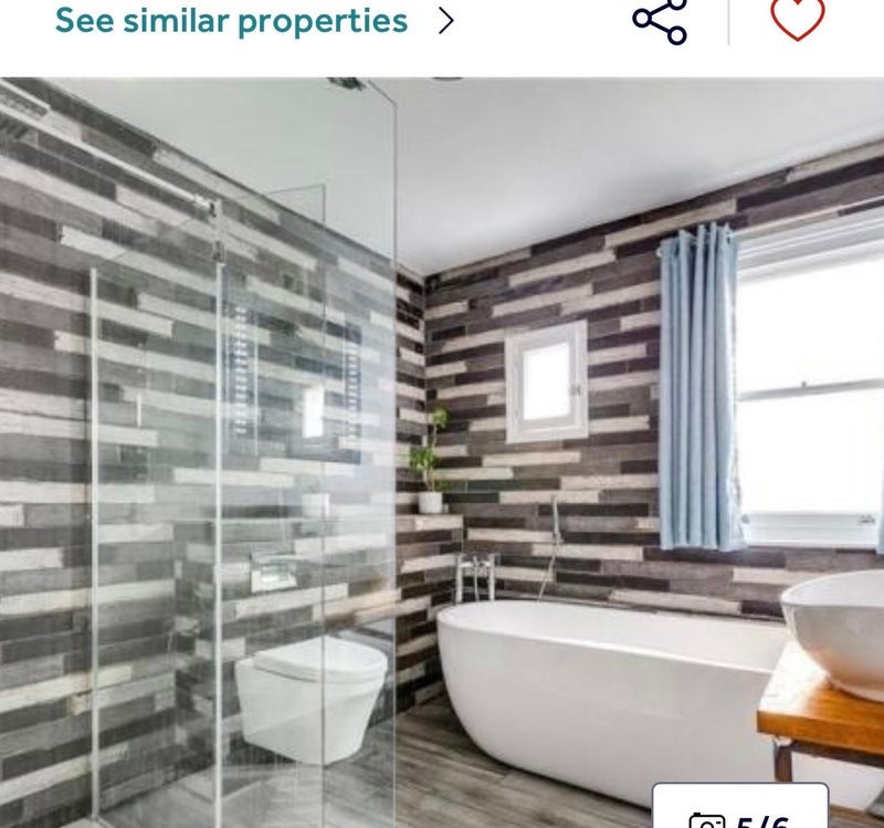 Room Market Row in Greater London