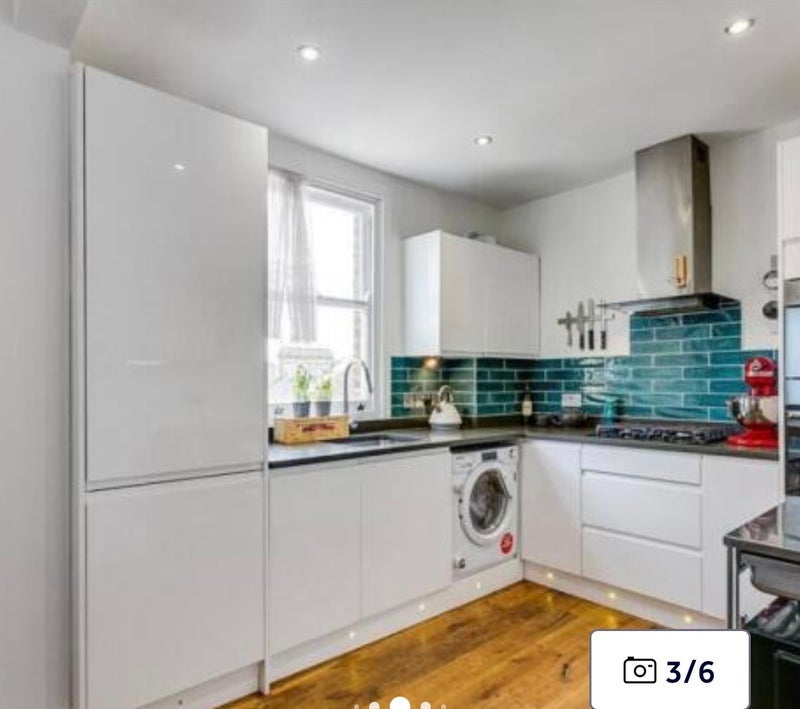 Room Market Row in Greater London