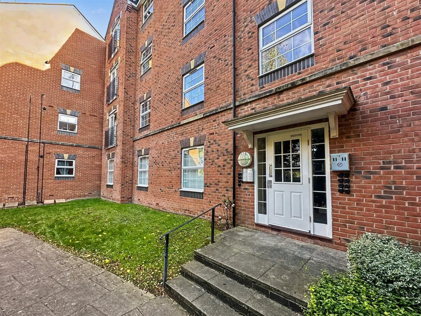 Flat Alfreton Road in Derby