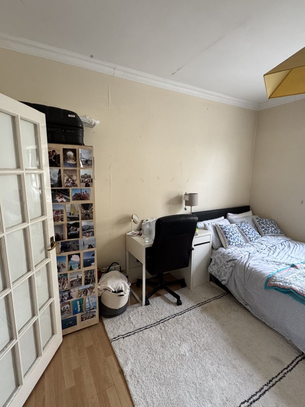 Room Belgrave Road in City of Westminster