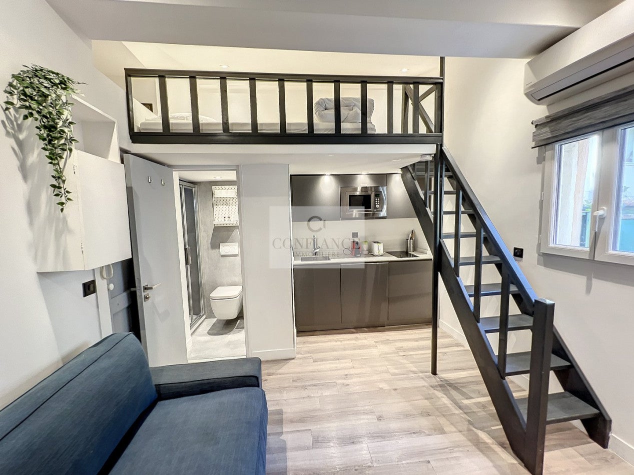 Flat Rue Bonaparte in Nice