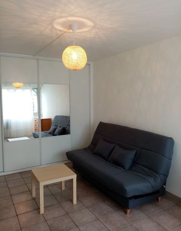 Flat Rue des Treilles in Libourne