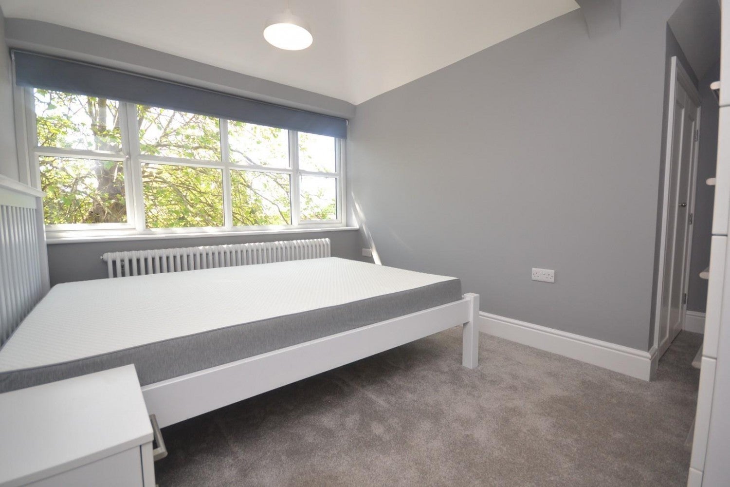 Flat Shinfield Road in Reading