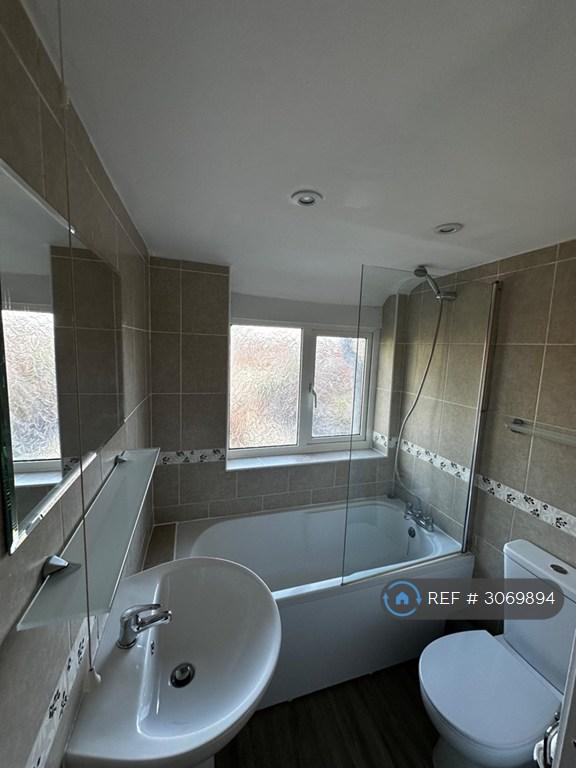 House Walkley Road in Houghton Regis