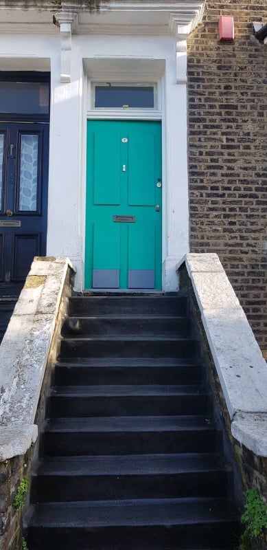 Room Wayland Avenue in Greater London
