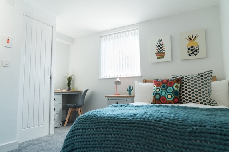 Room Northfield Road in Coventry