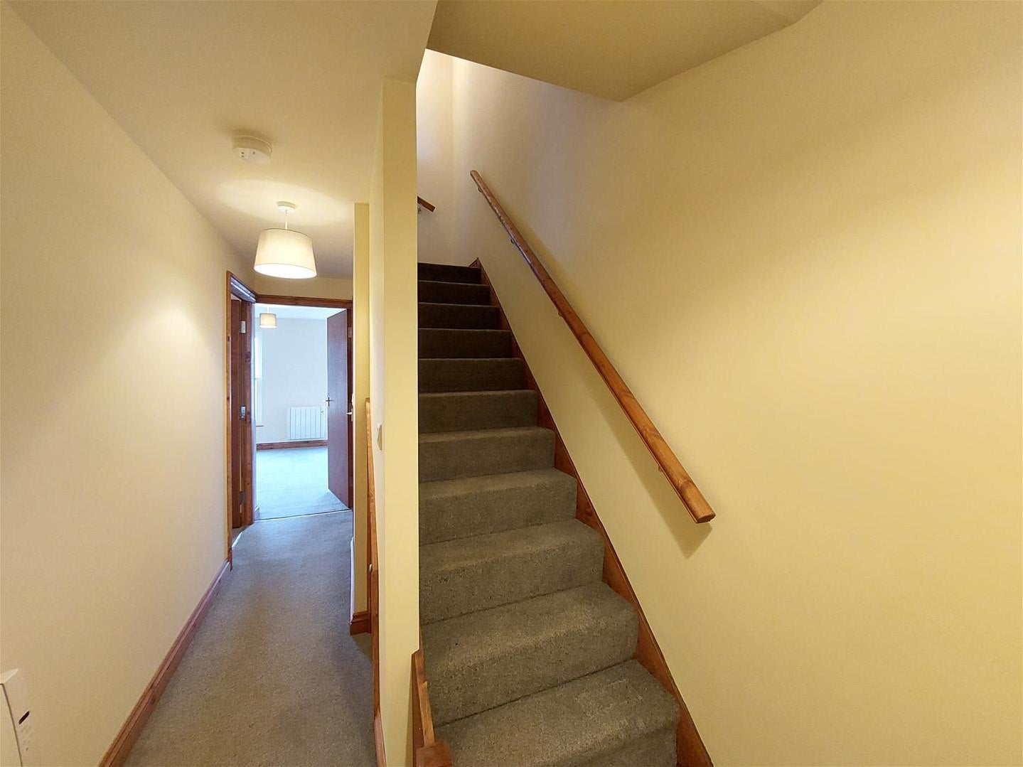 Flat Albemarle Crescent in Scarborough