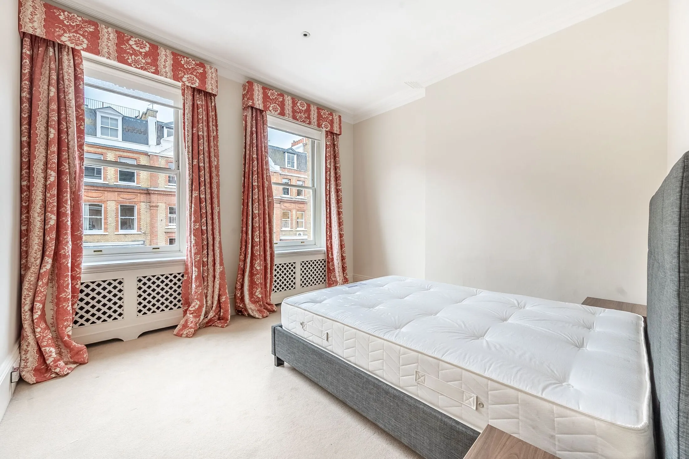Flat Brechin Place in Greater London