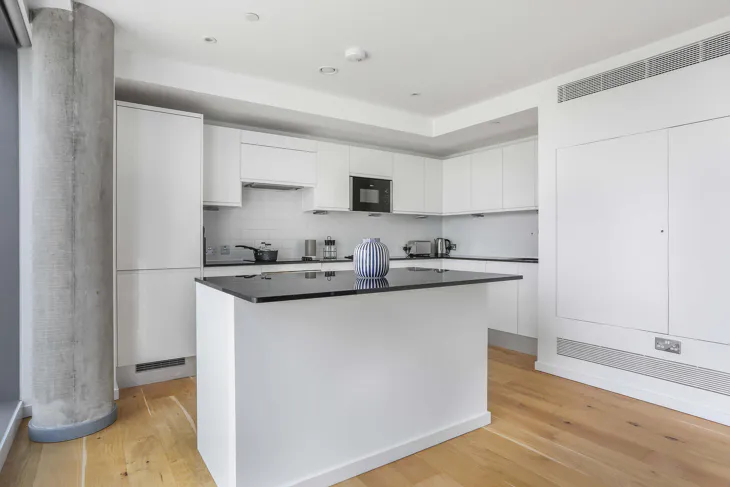 Flat Wood Lane in Greater London