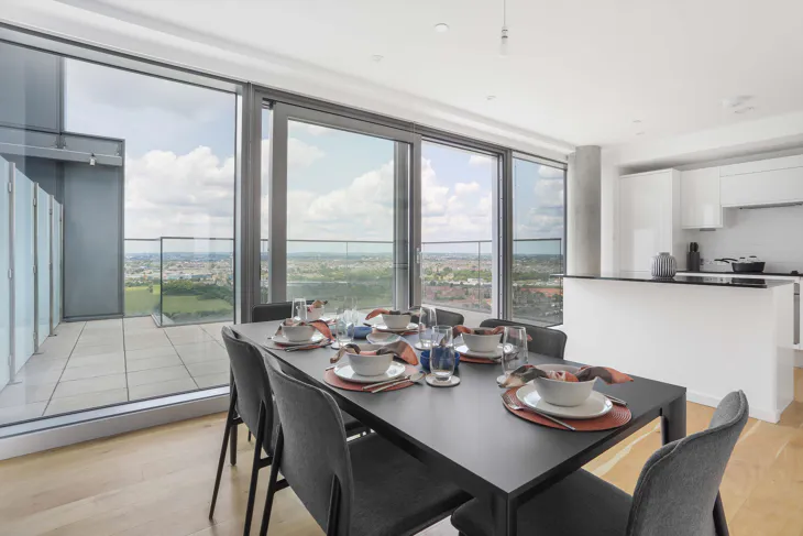 Flat Wood Lane in Greater London