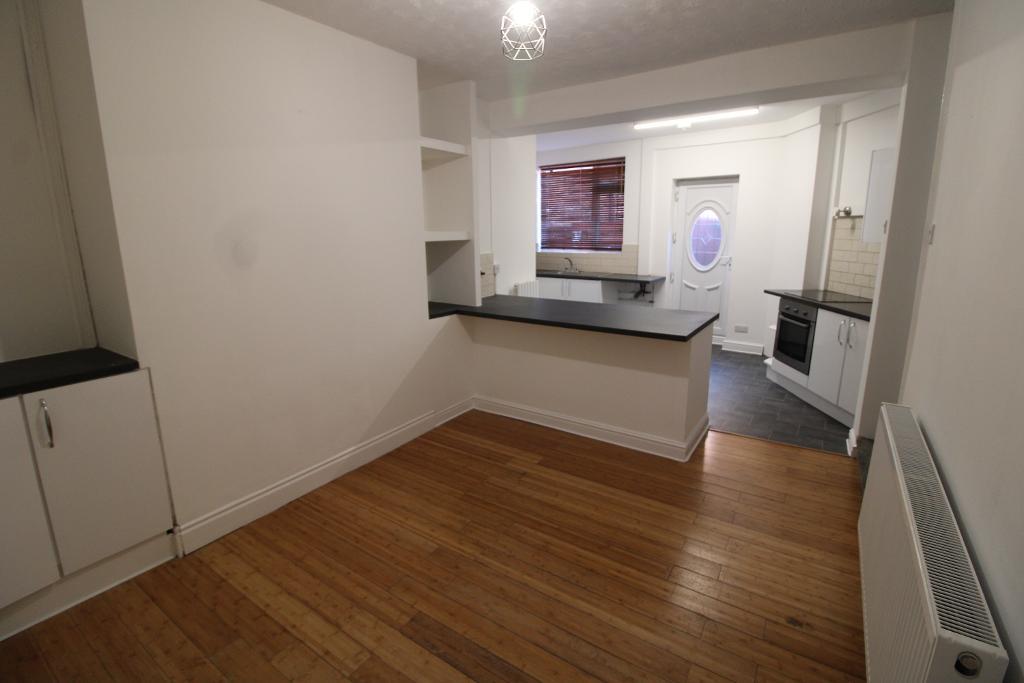 Flat Melbourne Street North in Tameside