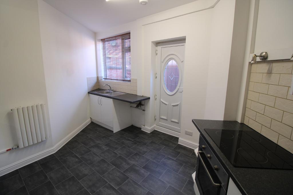 Flat Melbourne Street North in Tameside