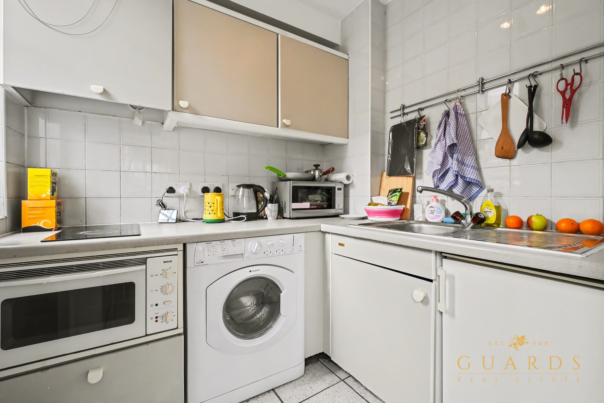 Flat Lucan Place in Greater London