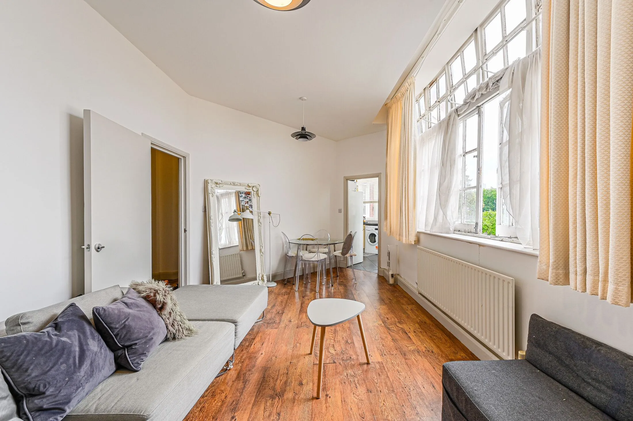 Flat Ebury Bridge Road in City of Westminster