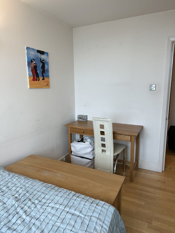 Room Marylebone Road in City of Westminster