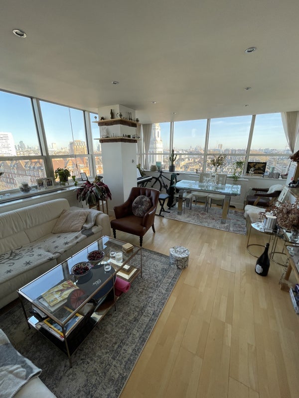 Room Marylebone Road in City of Westminster