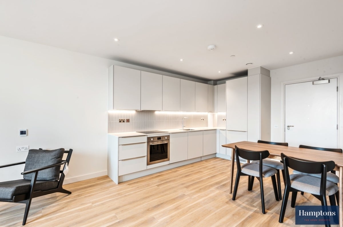 Flat George Street in Greater London
