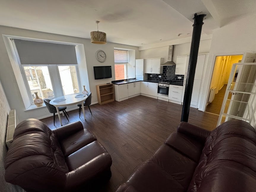 Flat Gellatly Street in Dundee