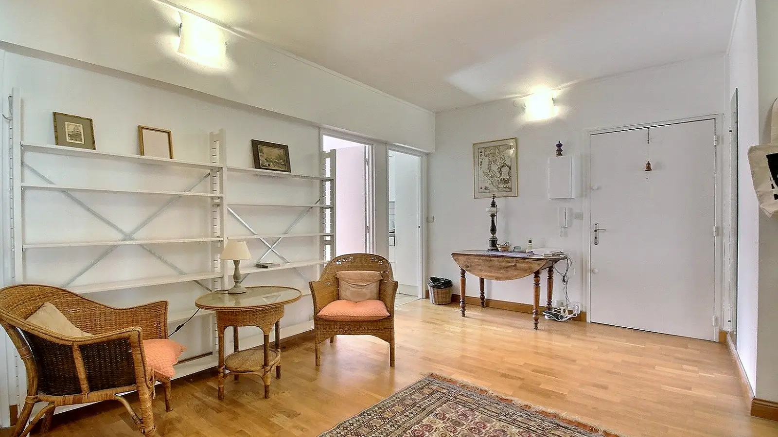 Flat Rue Broca in Paris