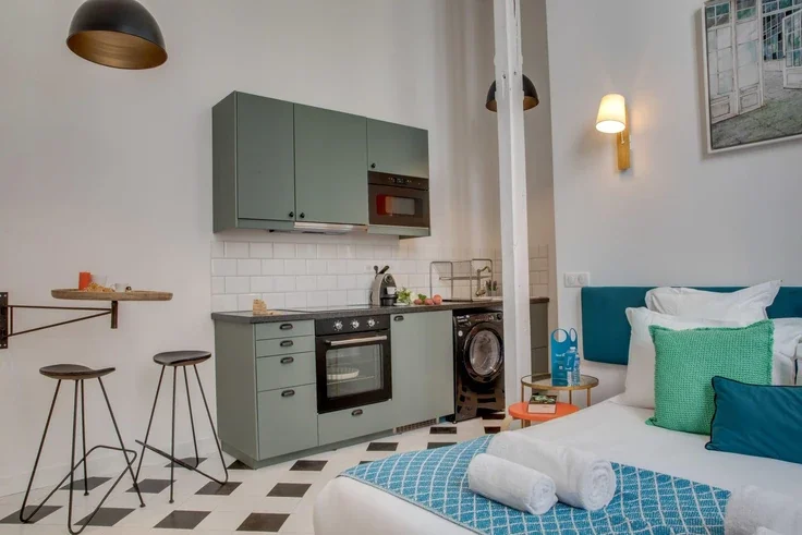 Flat Rue de Compiègne in Paris