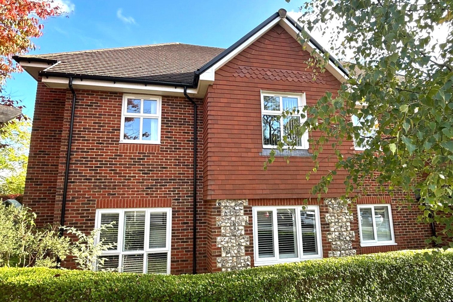 Flat Farnham Road in East Hampshire