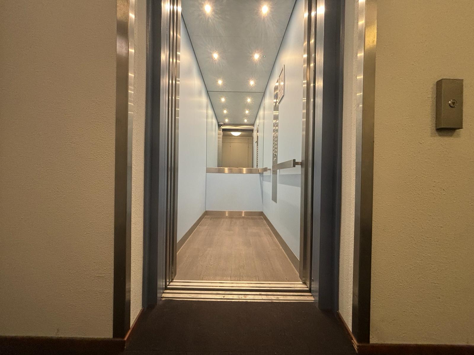 Appartement Troelstrakade 8