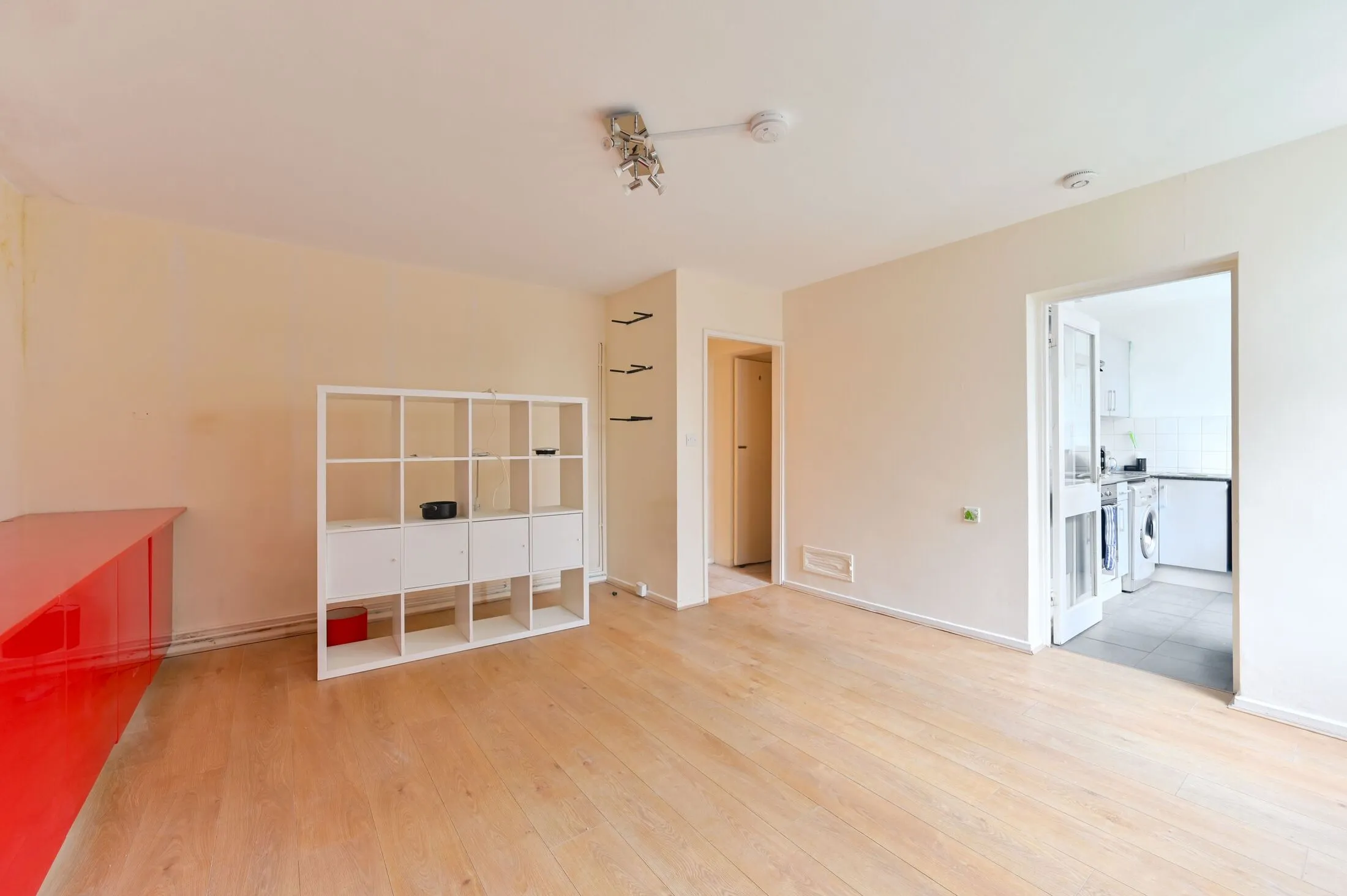 Flat Warham Street in Greater London