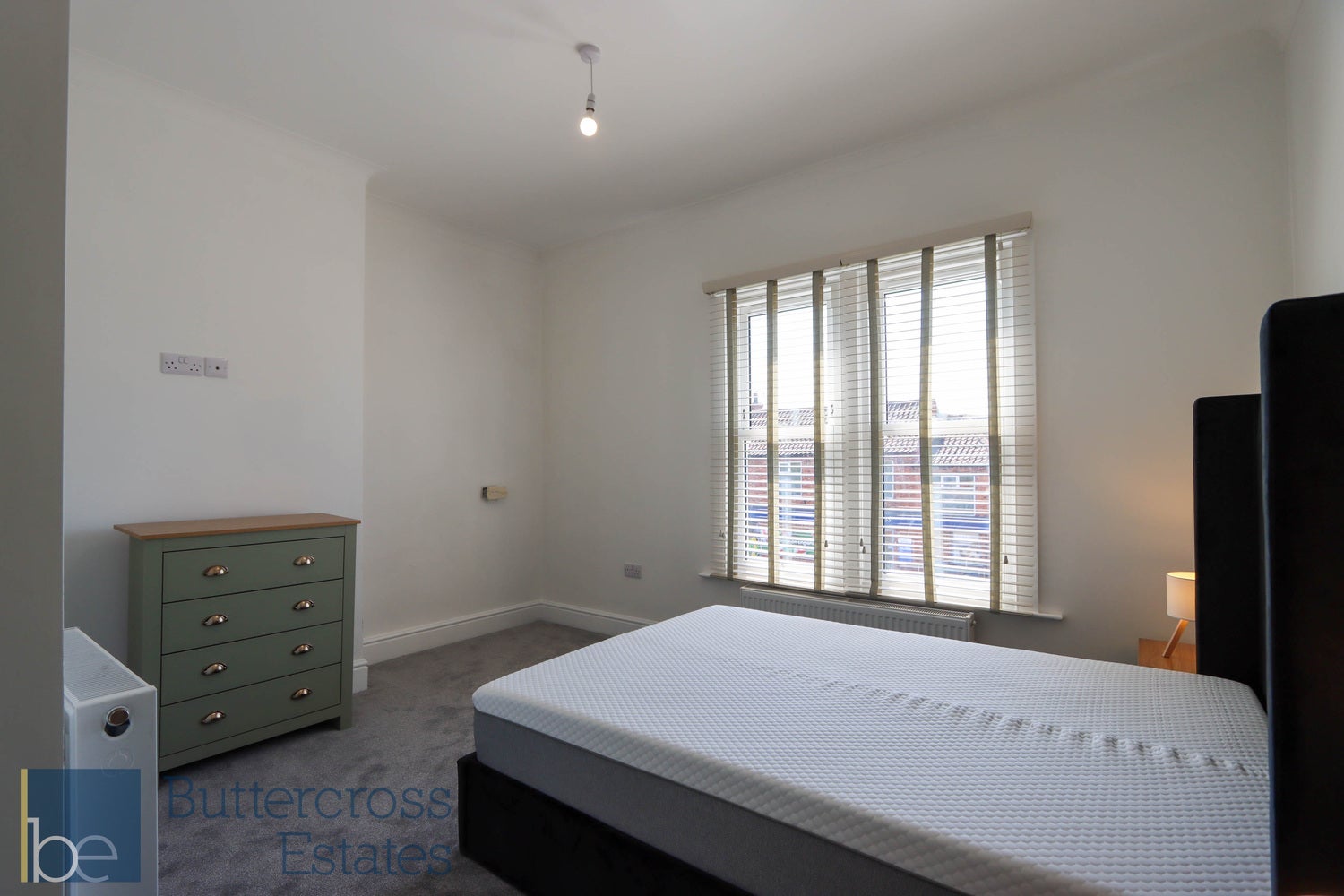 Room Main Street in Newark and Sherwood