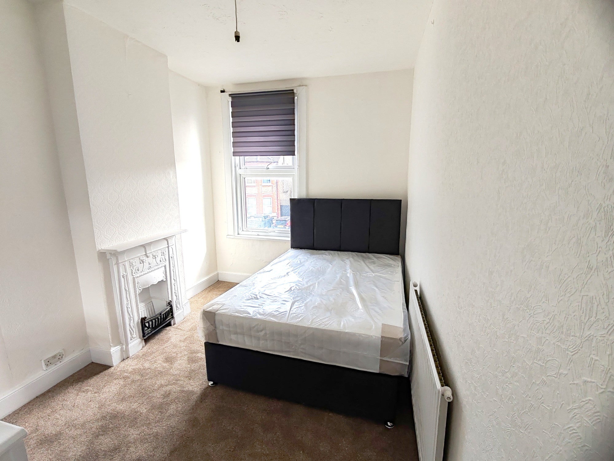 Flat Balfour Road in Greater London