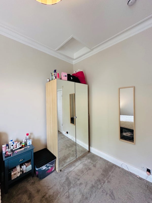 Room Kendal Close in Leeds