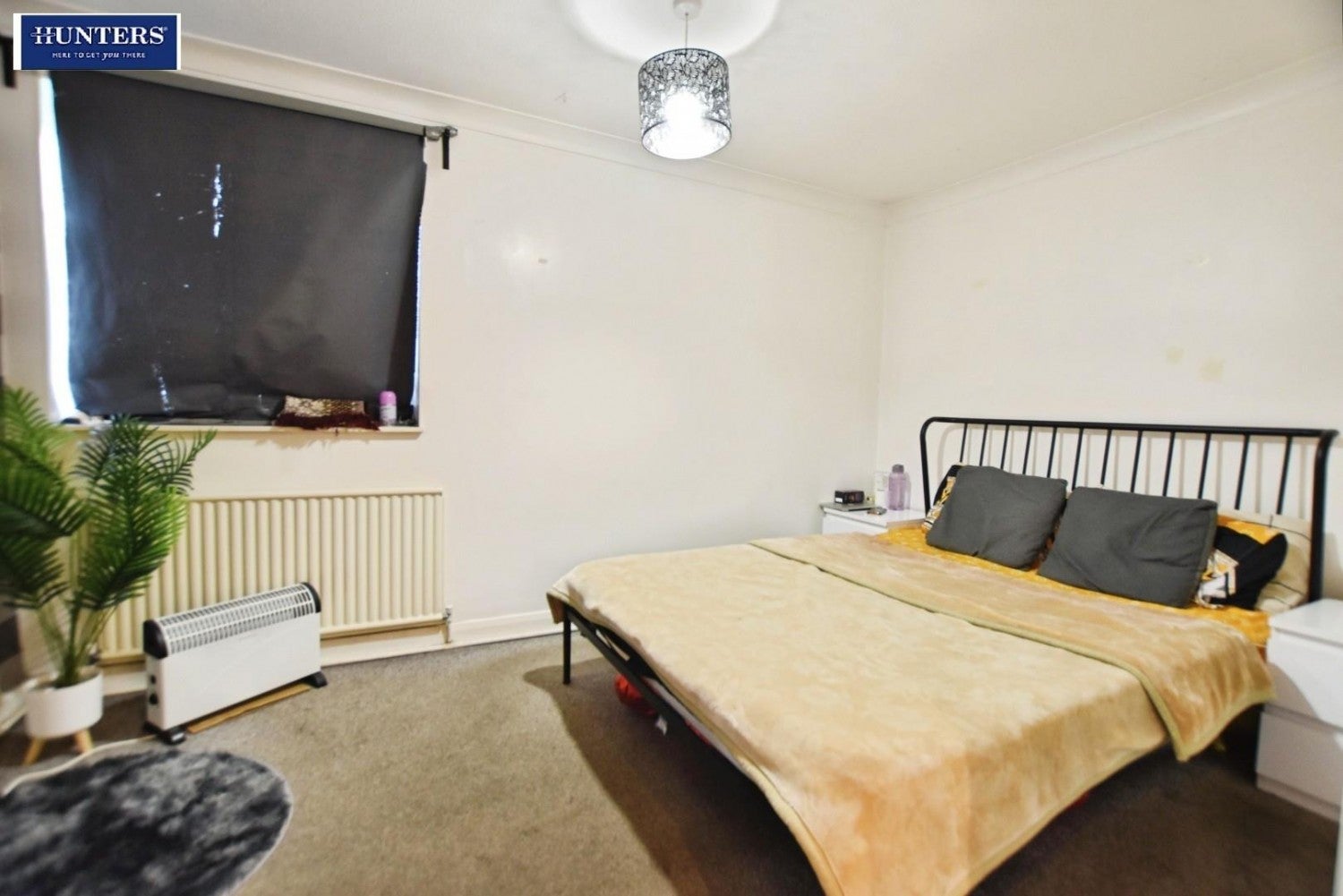 Flat Swinburne Road in Scunthorpe