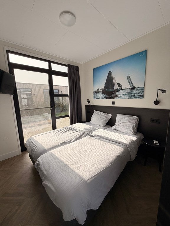 Vrijstaande woning te koop: Nieuw-Loosdrechtsedijk 215-15, Loosdrecht