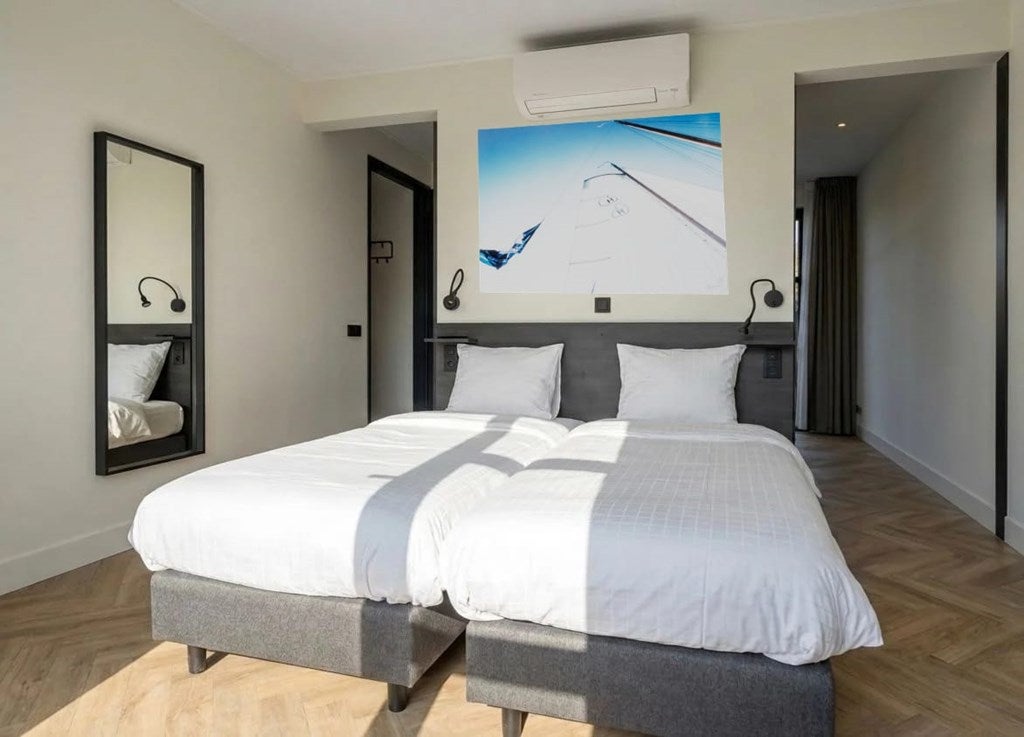 Vrijstaande woning te koop: Nieuw-Loosdrechtsedijk 215-15, Loosdrecht