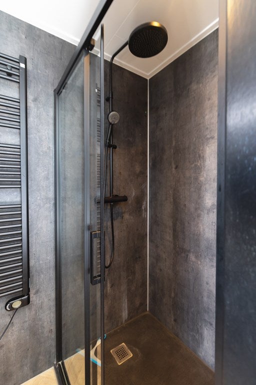 Vrijstaande woning te koop: Nieuw-Loosdrechtsedijk 215-15, Loosdrecht