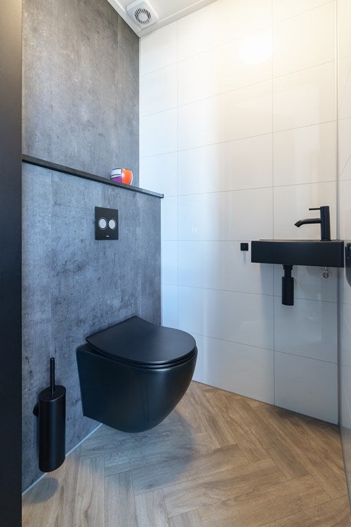 Vrijstaande woning te koop: Nieuw-Loosdrechtsedijk 215-15, Loosdrecht