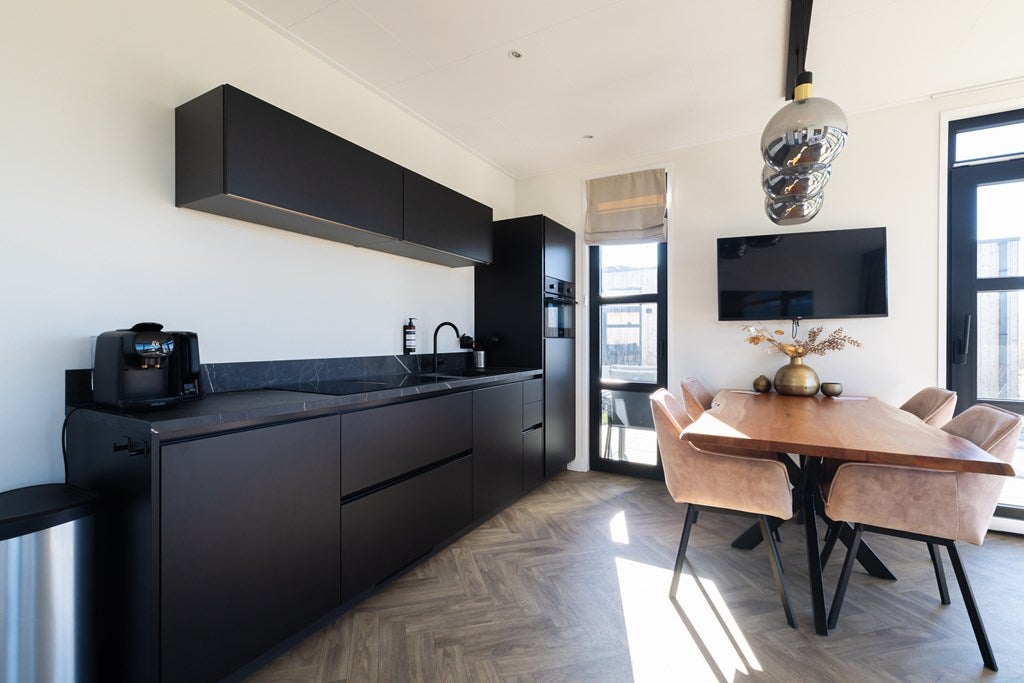 Vrijstaande woning te koop: Nieuw-Loosdrechtsedijk 215-15, Loosdrecht