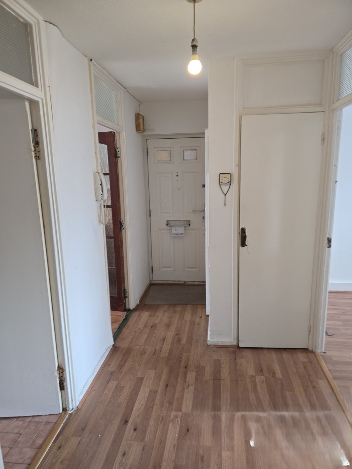 Flat Cranbrook Road in Greater London